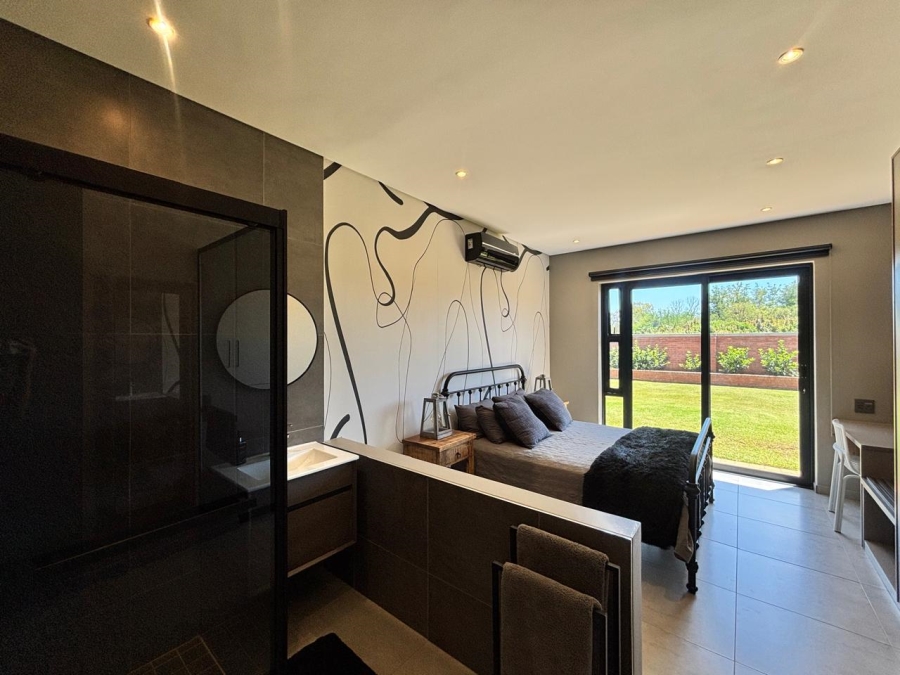 3 Bedroom Property for Sale in Van Der Hoff Park North West